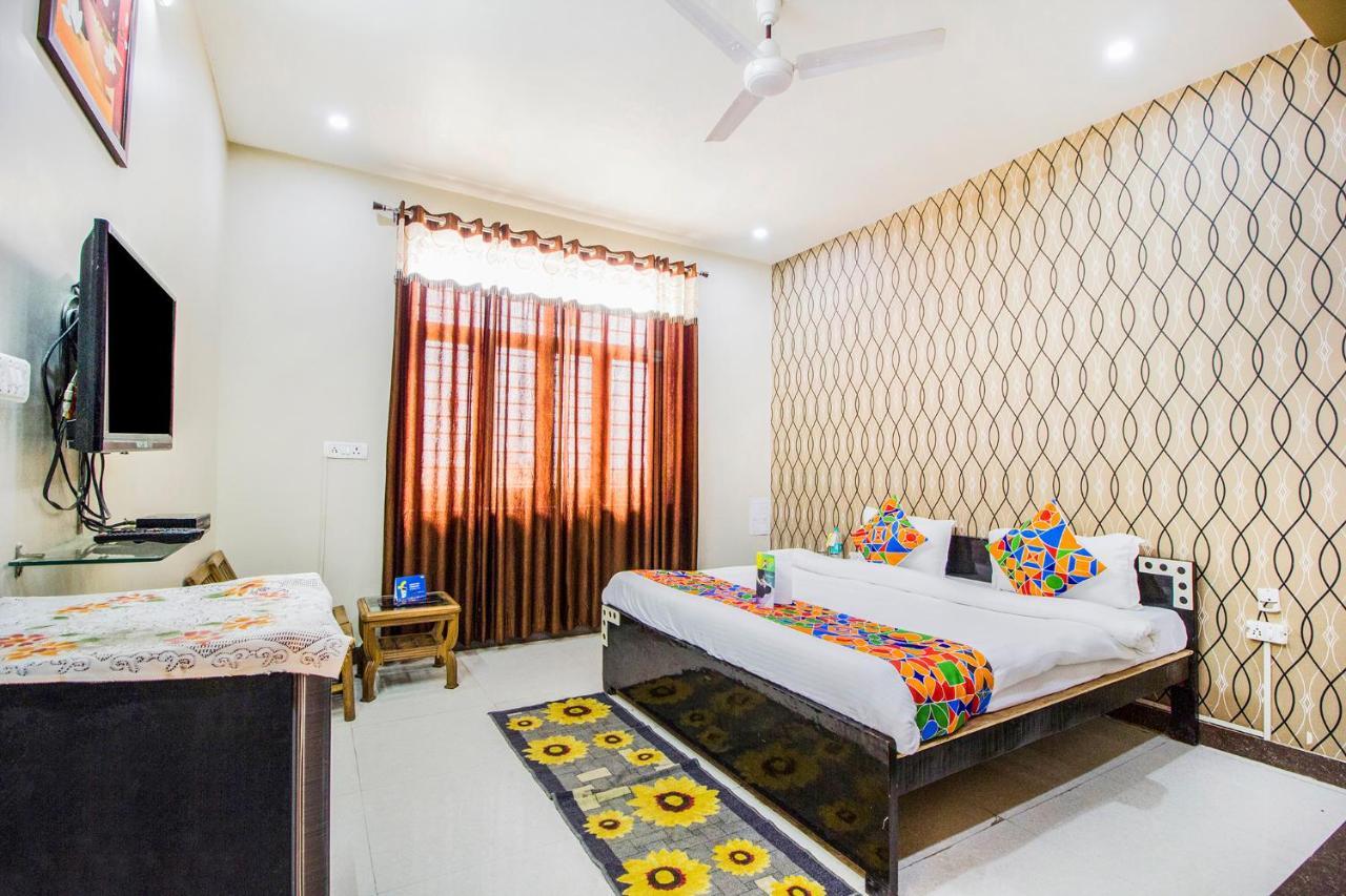 Fabhotel Plus Maniram Palace Agra  Ngoại thất bức ảnh