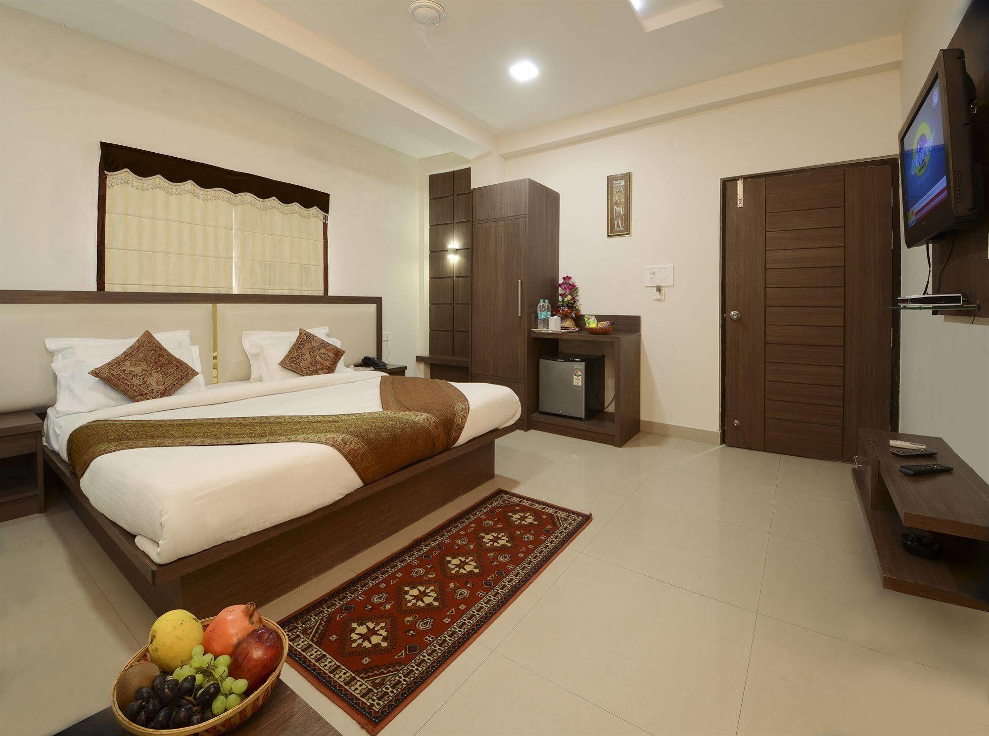 Fabhotel Plus Maniram Palace Agra  Ngoại thất bức ảnh